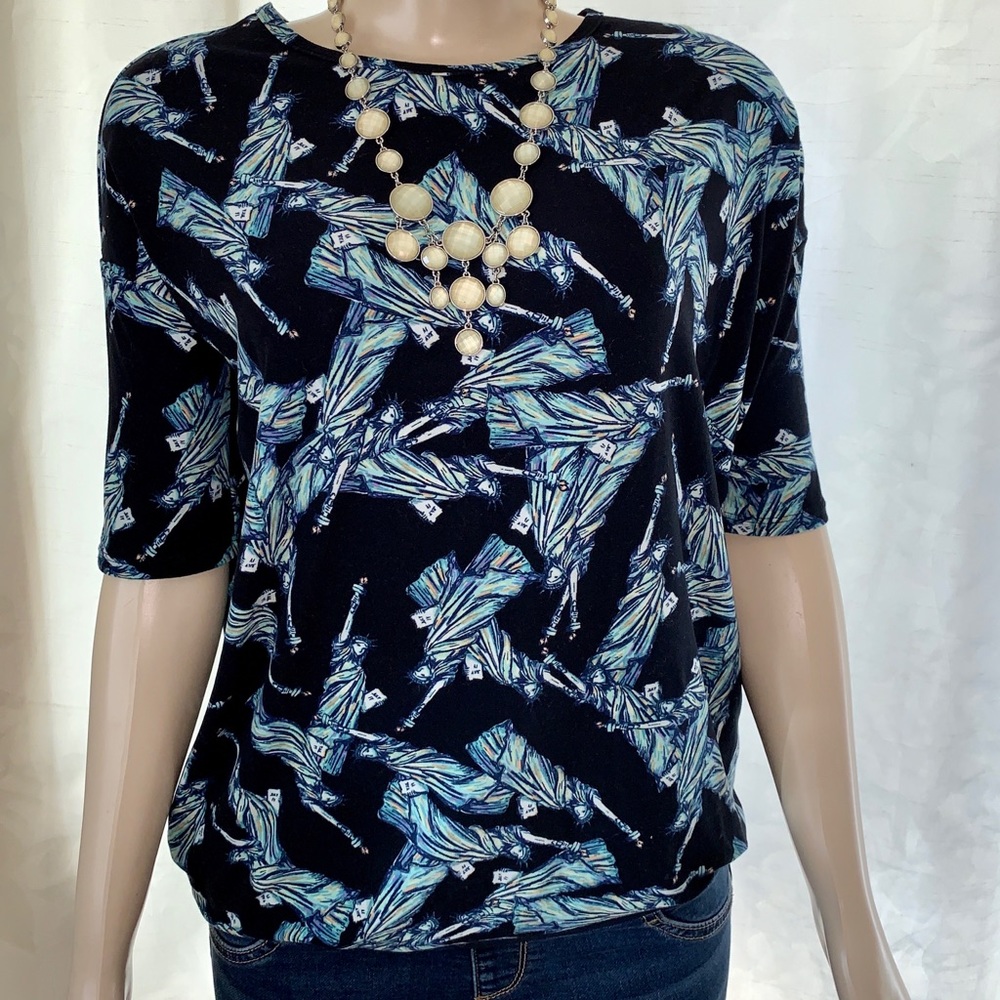Lularoe Statue of Liberty Irma 🗽